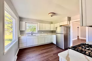2512 S 10th St, Sheboygan, WI 53081 - Photo 5