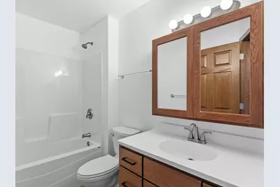 1609  16th St #Unit D, Two Rivers, WI 54241 - Photo 13
