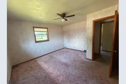 9625  Mount Pleasant Ave, Sturtevant, WI 53177 - Photo 25