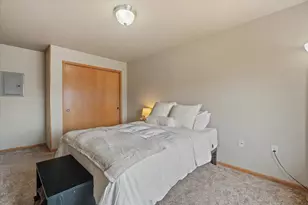 1301 College Ave, South Milwaukee, WI 53172 - Photo 19