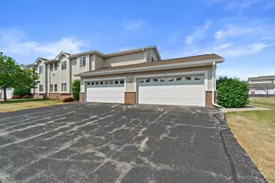 1301  College Ave #7F, South Milwaukee, WI 53172 - Photo 3
