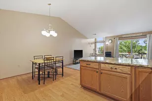 1301 College Ave, South Milwaukee, WI 53172 - Photo 9