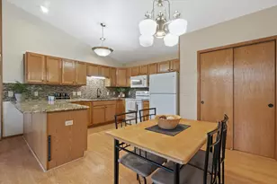 1301 College Ave, South Milwaukee, WI 53172 - Photo 7