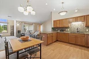 1301 College Ave, South Milwaukee, WI 53172 - Photo 9