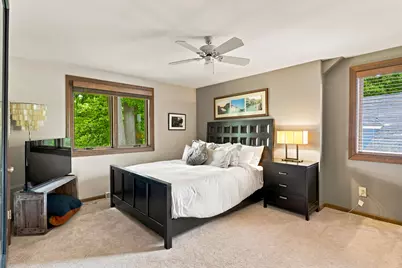 12337 N Fairway Heights Dr, Mequon, WI 53092 - Photo 45