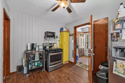 5311 W Hayes Ave #5313, West Allis, WI 53219 - Photo 7