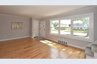 3555 S 87th St, Milwaukee, WI 53228 - Photo 3