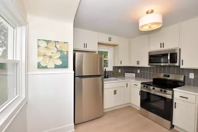 3555 S 87th St, Milwaukee, WI 53228 - Photo 9