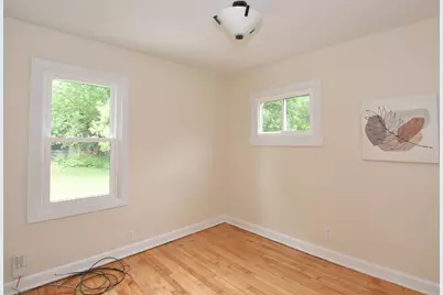 3555 S 87th St, Milwaukee, WI 53228 - Photo 7