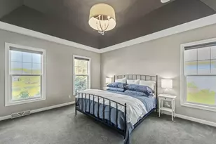 W79N423 Ridgeway Ln, Cedarburg, WI 53012 - Photo 25