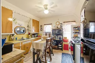 5607 W Philip Pl, Milwaukee, WI 53216 - Photo 17