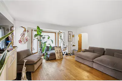 5607 W Philip Pl #5609, Milwaukee, WI 53216 - Photo 9