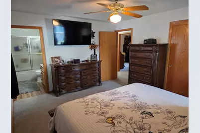 26423 S Wind Lake Rd, Racine, WI 53185 - Photo 17