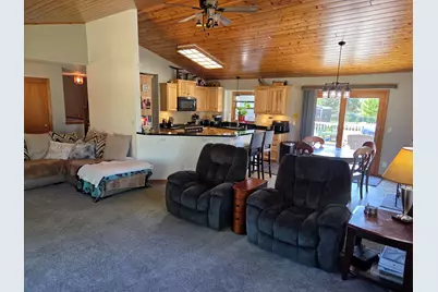 26423 S Wind Lake Rd, Racine, WI 53185 - Photo 9