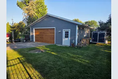 26423 S Wind Lake Rd, Racine, WI 53185 - Photo 3