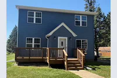 717  Minerva St, Horicon, WI 53032 - Photo 1