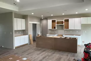1309 Academy Dr, Holmen, WI 54636 - Photo 5