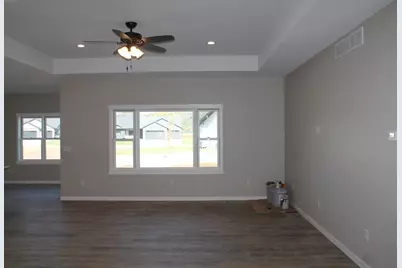 1309  Academy Dr, Holmen, WI 54636 - Photo 11