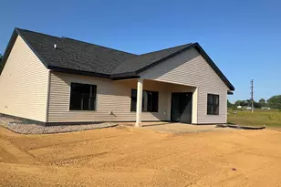 1309 Academy Dr, Holmen, WI 54636 - Photo 19