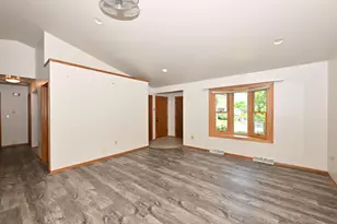 8113 N Denmark Ct, Milwaukee, WI 53224 - Photo 3