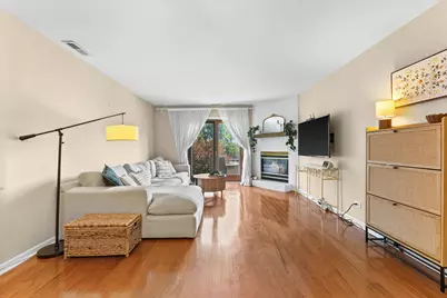 4817  5th Ave #8, Kenosha, WI 53140 - Photo 5