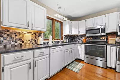 4817  5th Ave #8, Kenosha, WI 53140 - Photo 9