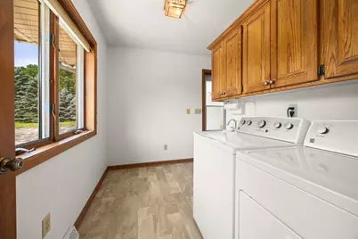 7490  Roosevelt Rd, Erin, WI 53027 - Photo 19