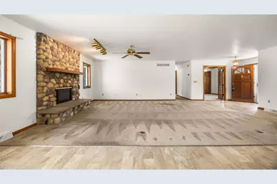 7490  Roosevelt Rd, Erin, WI 53027 - Photo 39
