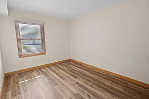 943 Crestwood Dr, Burlington, WI 53105 - Photo 17