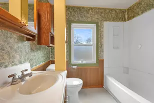 46 8th St, Fond du Lac, WI 54935 - Photo 9
