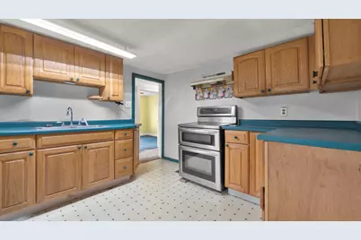 46  8th St, Fond du Lac, WI 54935 - Photo 7