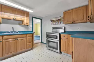 46 8th St, Fond du Lac, WI 54935 - Photo 7