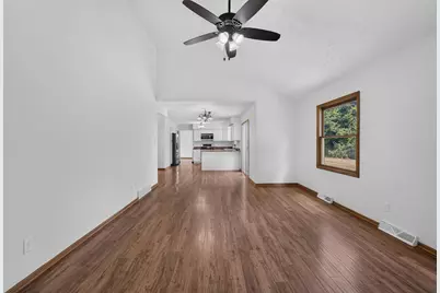 5417  Sandhill Rd, Racine, WI 53402 - Photo 9