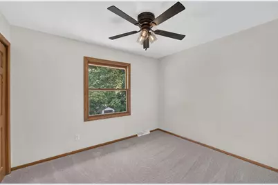 5417  Sandhill Rd, Racine, WI 53402 - Photo 27