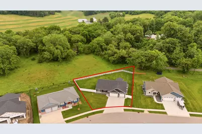 3207  Cortland St, Holmen, WI 54636 - Photo 41
