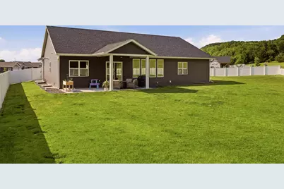 3207  Cortland St, Holmen, WI 54636 - Photo 39
