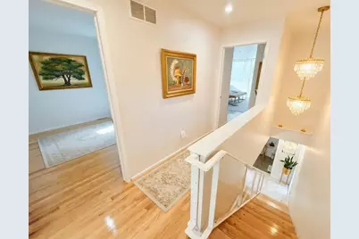 6022 N Sunny Point Rd, Milwaukee, WI 53209 - Photo 19