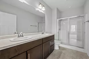 16791 W Wynfield Ct, New Berlin, WI 53151 - Photo 13