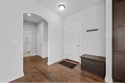 16791 W Wynfield Ct, New Berlin, WI 53151 - Photo 5