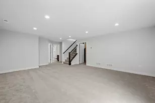16791 W Wynfield Ct, New Berlin, WI 53151 - Photo 17