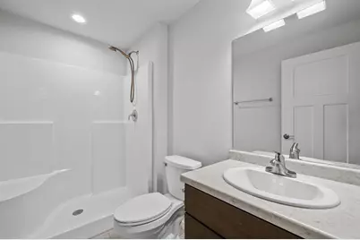 16791 W Wynfield Ct, New Berlin, WI 53151 - Photo 21