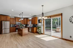 1606 S Carver Ln, Appleton, WI 54914 - Photo 17
