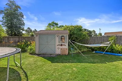 2119  Fireside Dr, Racine, WI 53402 - Photo 35