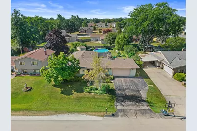 2119  Fireside Dr, Racine, WI 53402 - Photo 51