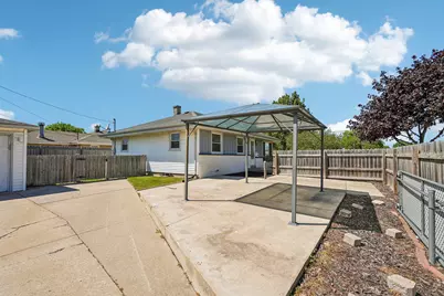 3940  Lasalle St, Racine, WI 53402 - Photo 29