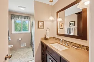 S23W26149 Canterbury Ln, Waukesha, WI 53188 - Photo 27