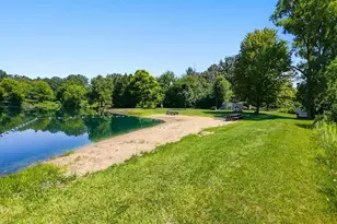 S23W26149 Canterbury Ln, Waukesha, WI 53188 - Photo 43