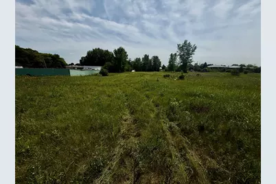 2530 W Waukau Ave, Oshkosh, WI 54904 - Photo 17