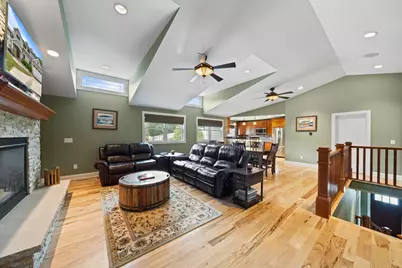 211  3rd Ave, Fontana, WI 53125 - Photo 17