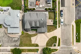 211 3rd Ave, Fontana, WI 53125 - Photo 11